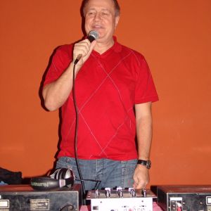 dj karel hejl